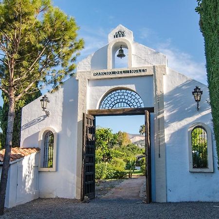 Rancho Del Ingles Bed & Breakfast Alhaurín de la Torre Екстериор снимка